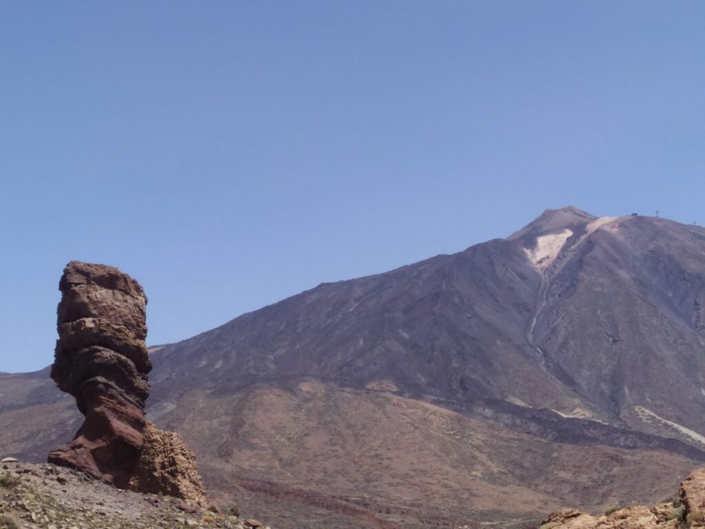 Roque Cinchado - El Teide